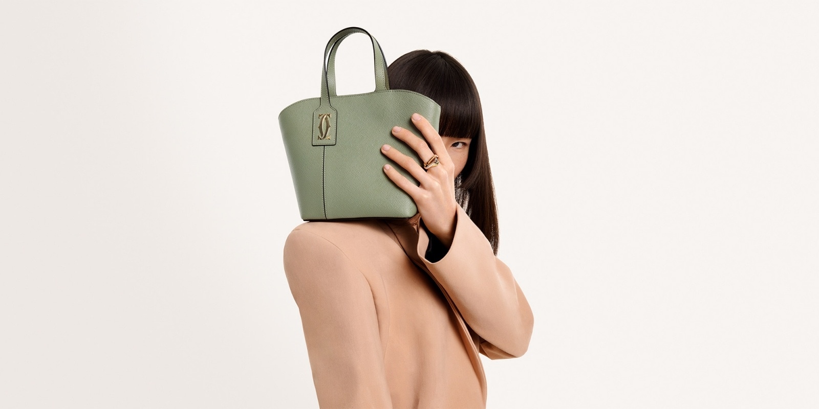 Cartier　2WAY ハンドバッグ Cドゥカルティエ シルバー金具 レザー Cartier 2WAY ハンドバッグ Cドゥカルティエ シルバー金具