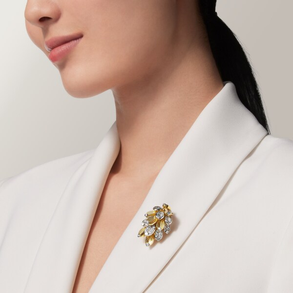 グラン ドゥ カフェ ブローチ イエローゴールド、プラチナ 、ダイヤモンド