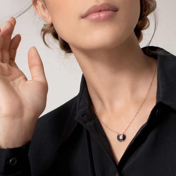 CRB3047200 アミュレット ドゥ カルティエ ネックレス、XS ピンクゴールド、オニキス、ダイヤモンド Cartier