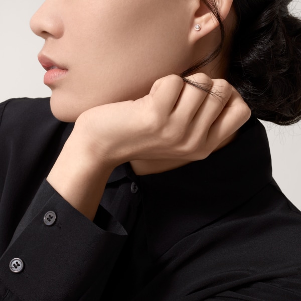 CRB8041500 - カルティエ ダムール イヤリング、ミディアムモデル  