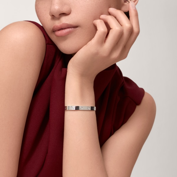 Love ブレスレット、オープン、クラシックモデル、ダイヤモンド1石 ホワイトゴールド、ダイヤモンド