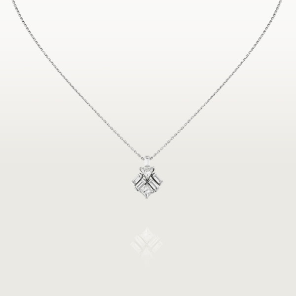 40代におすすめのご褒美ジュエリー・ネックレス|CARTIER(カルティエ)