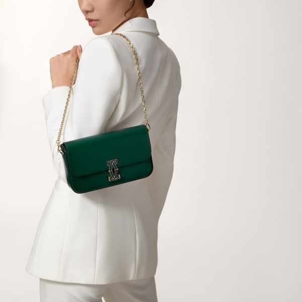 C ドゥ カルティエ チェーンバッグ スモール  ダークグリーン カーフスキン、ゴールド＆ダークグリーン エナメルフィニッシュ