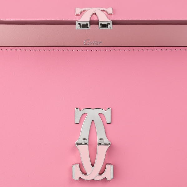 C ドゥ カルティエ チェーンバッグ ミニ  ピンク/ペールピンクのツートーン カーフスキン、パラジウム＆ペールピンク エナメルフィニッシュ