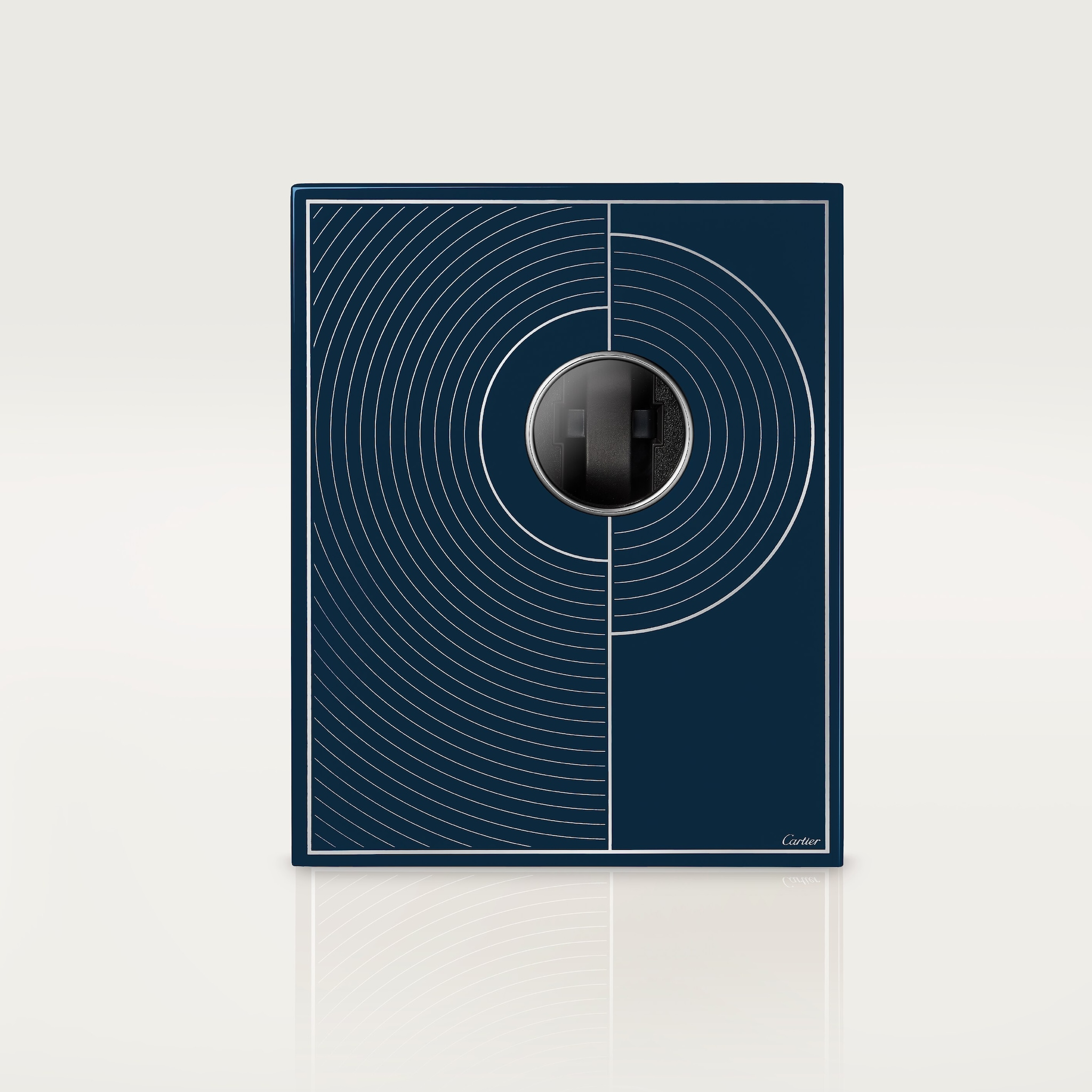 マス ミステリユーズ モチーフ ボックス、ブラックラッカー ウッドにシルバーカラーのモチーフボックス、ブルーラッカー ウッド