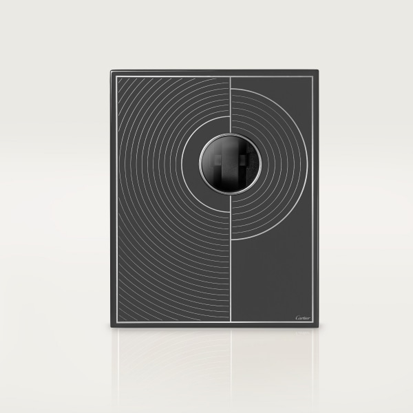 マス ミステリユーズ モチーフ ボックス、ブラックラッカー ウッドにシルバーカラーのモチーフ ボックス、グレーラッカー ウッド