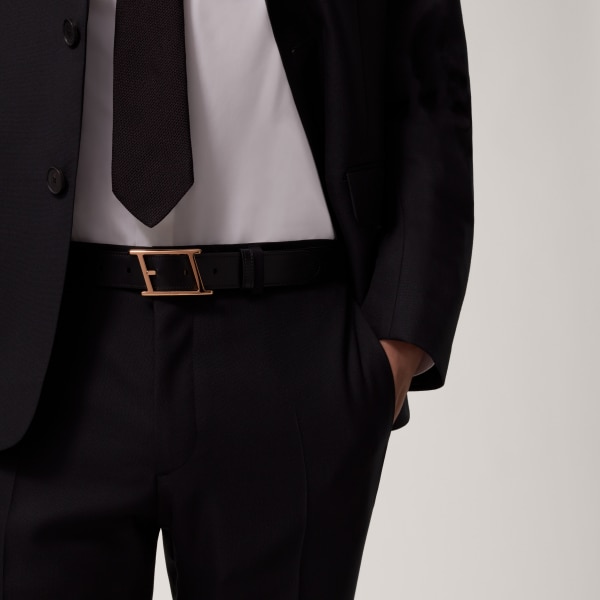 タンク アシメトリック ドゥ カルティエ ベルト ブラックカウハイド、ゴールドフィニッシュ アシンメトリー バックル