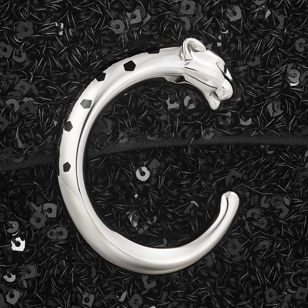 パンテール ドゥ カルティエ ミニ チェーンバッグ ブラック スパンコール、リサイクル ECONYL®(エコニール) ベース、パラジウム＆ブラック エナメル フィニッシュ