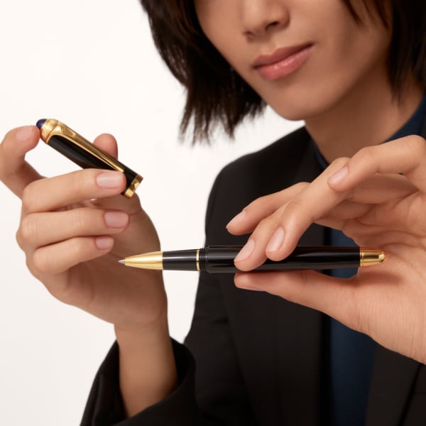 R ドゥ カルティエ ペン コンポジット、イエローゴールドフィニッシュ