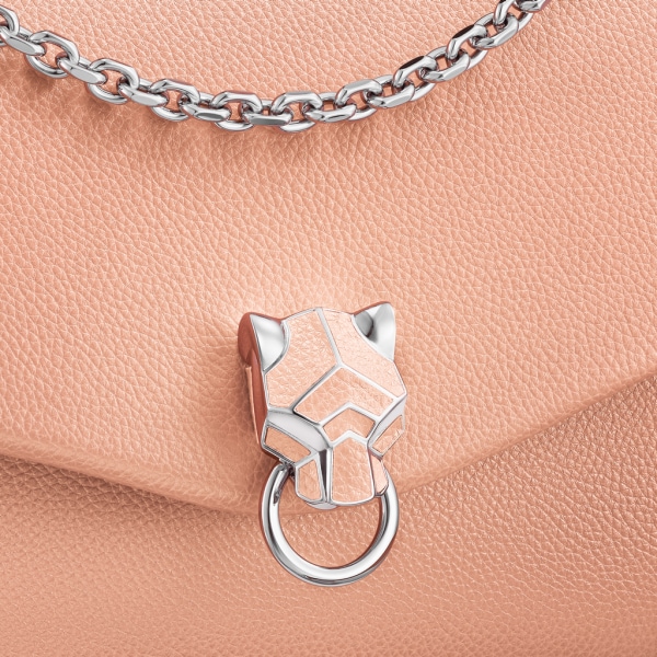 パンテール ドゥ カルティエ チェーンバッグ スモール
 ブラッシュ カーフスキン、パラジウムフィニッシュ
