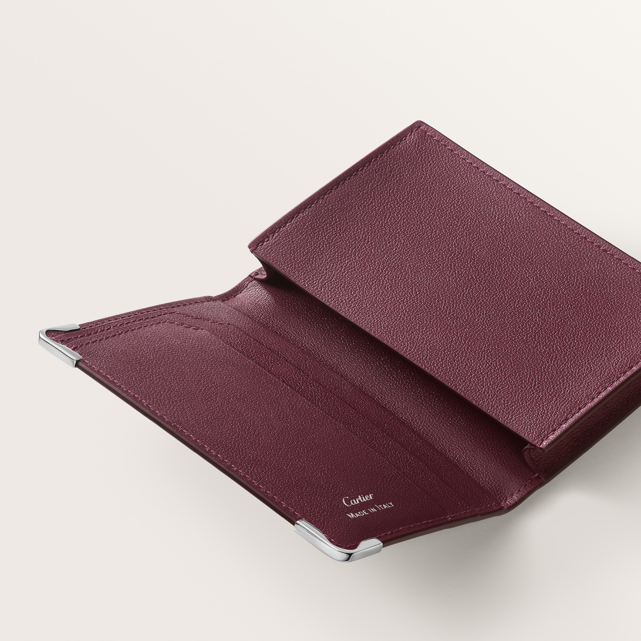 マスト ビジネスカードホルダーブラック カーフスキン、パラジウムフィニッシュ