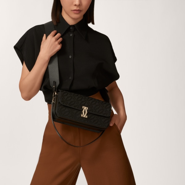 イーストウェストバッグ C ドゥ カルティエ  刺繍入り、ブラック カーフスキン、ゴールドフィニッシュ