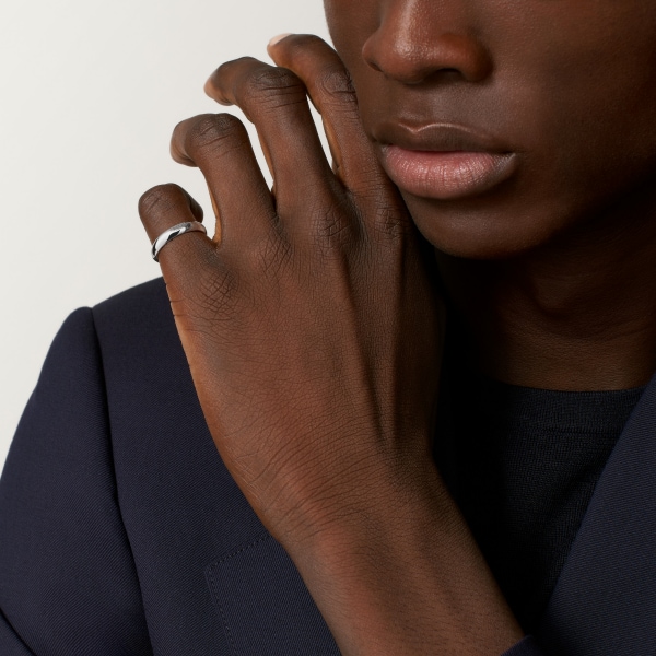 C ドゥ カルティエ ウェディングリング、幅4mm プラチナ