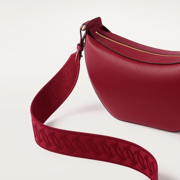 ホーボーバッグ C ドゥ カルティエ  チェリーレッド テクスチャー カーフスキン、刺繡入り、ゴールドフィニッシュ