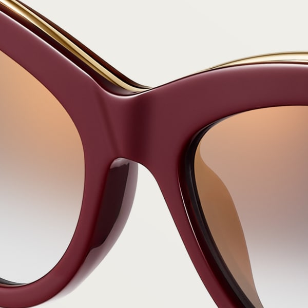 パンテール ドゥ カルティエ サングラス スムース ゴールドフィニッシュ メタル、バーガンディ アセテート、グレーレンズ 