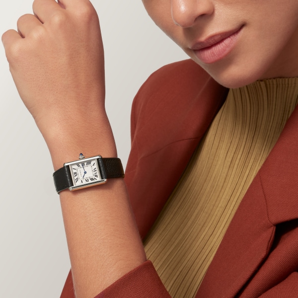 タンク マスト ドゥ カルティエ ウォッチ スモールモデル、光起電発電 ソーラービート™ ムーブメント、ステンレススティール、カーフスキンストラップ