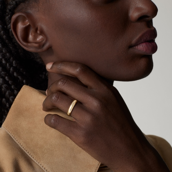 C ドゥ カルティエ ウェディングリング、幅4mm イエローゴールド