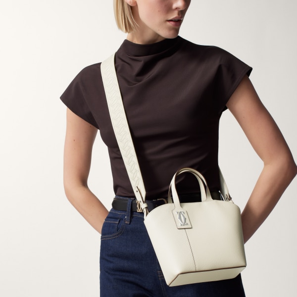 ミニ トートバッグ C ドゥ カルティエ  ソルトホワイト テクスチャード カーフスキン、エンブロイダリー、パラジウムフィニッシュ