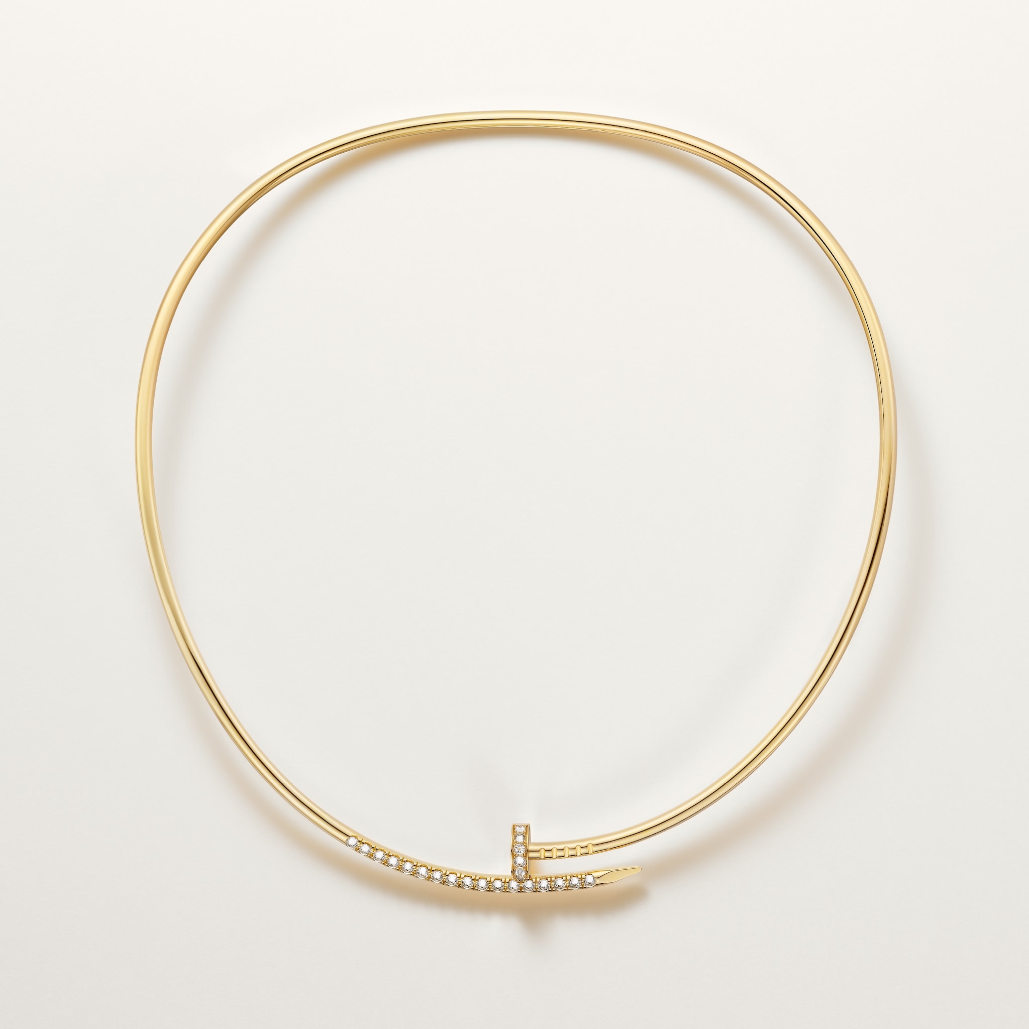 ジュスト アン クル トルク ネックレス、スモールモデル、リバースセッティング ダイヤモンド、ダイヤモンドイエローゴールド、ダイヤモンド