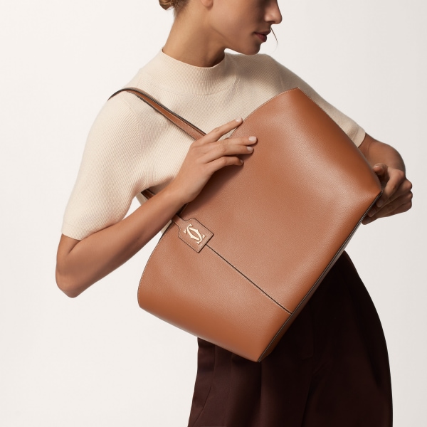 トートバッグ C ドゥ カルティエ  キャラメル グレイン カーフスキン、ゴールドフィニッシュ