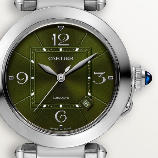 パシャ ドゥ カルティエ ウォッチ 41mm、自動巻き、スティール、（交換可能）メタルとレザーストラップ