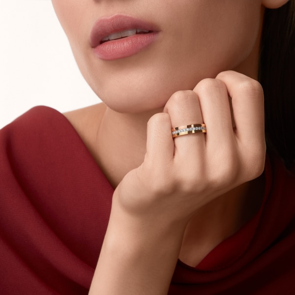 K18ホワイトゴールド / イエローゴールド / ピンクゴールド ラペルピン ダイヤモンド 透かし柄 アラベスク ミル打ち ピンバッジ ピンブローチ ブローチ