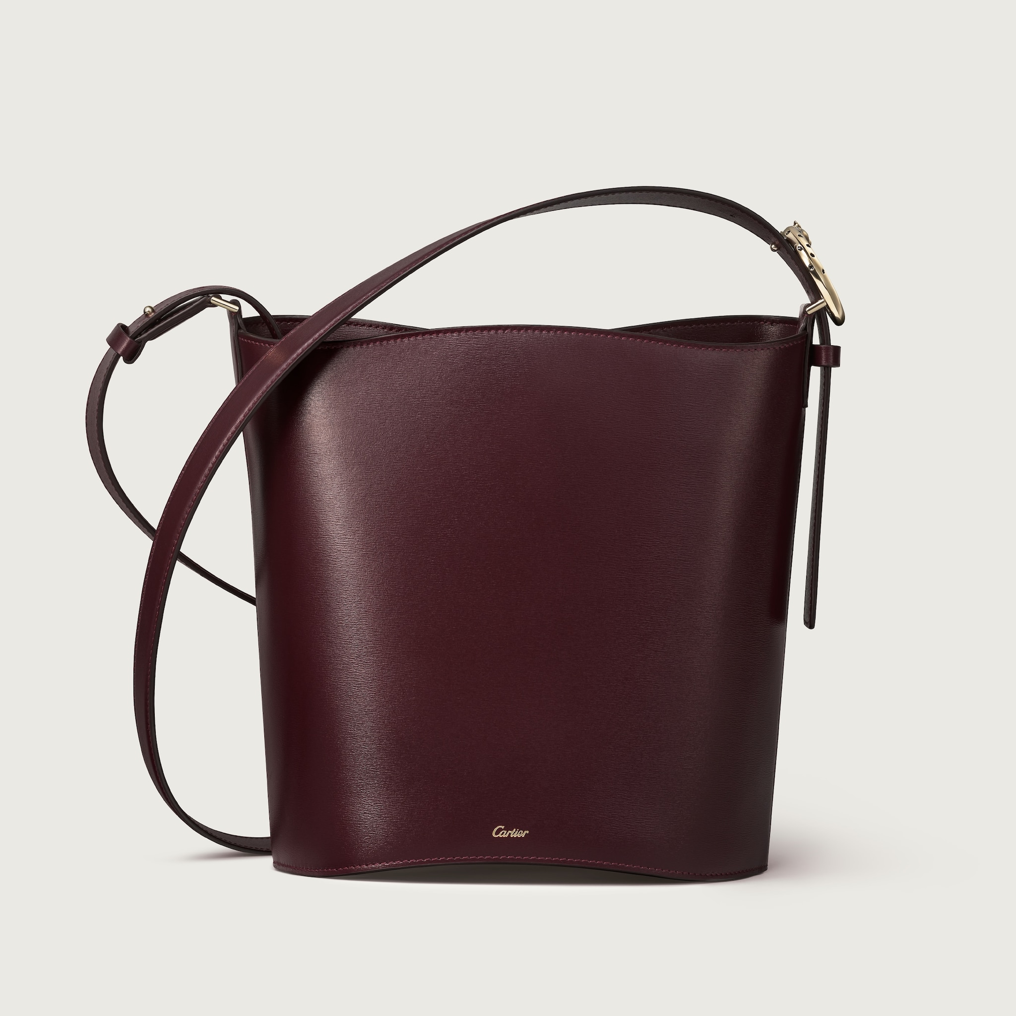 スモールット バケットバッグ 
パンテール C グレープ グレインド カーフスキン、ゴールドフィニッシュ