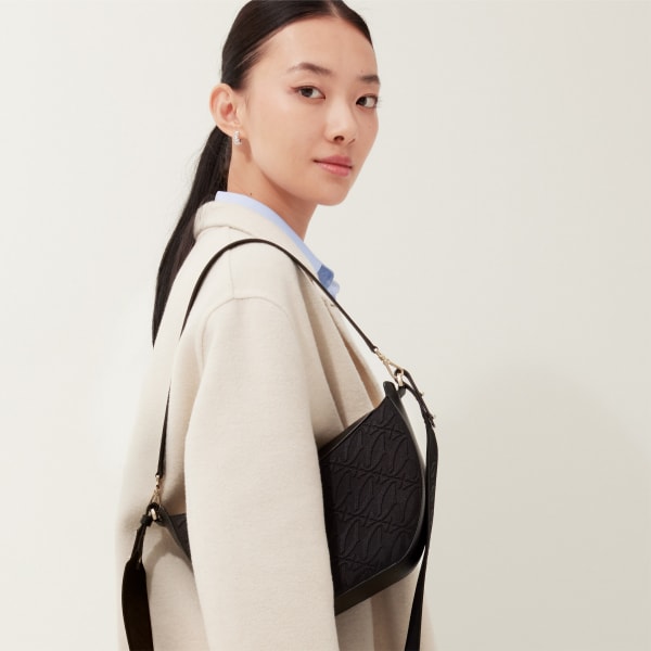 ホーボーバッグ C ドゥ カルティエ  ブラック テクスチャー カーフスキン、刺繡入り、ゴールドフィニッシュ